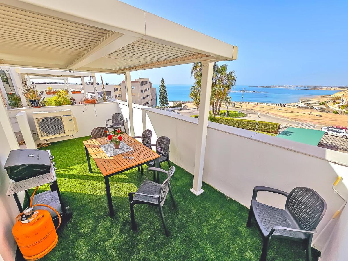 Oceanfront Duplex With A Rooftop Pool And Terrace El Puerto de Santa Maria Bagian luar foto
